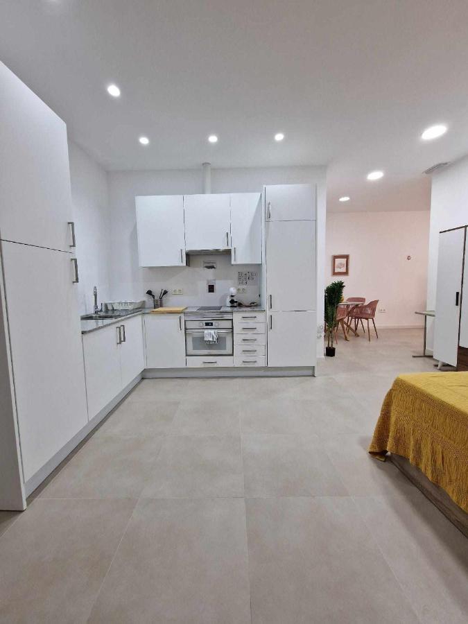 Moderno Apartamento 3 En Calle Marmoles Málaga Eksteriør billede