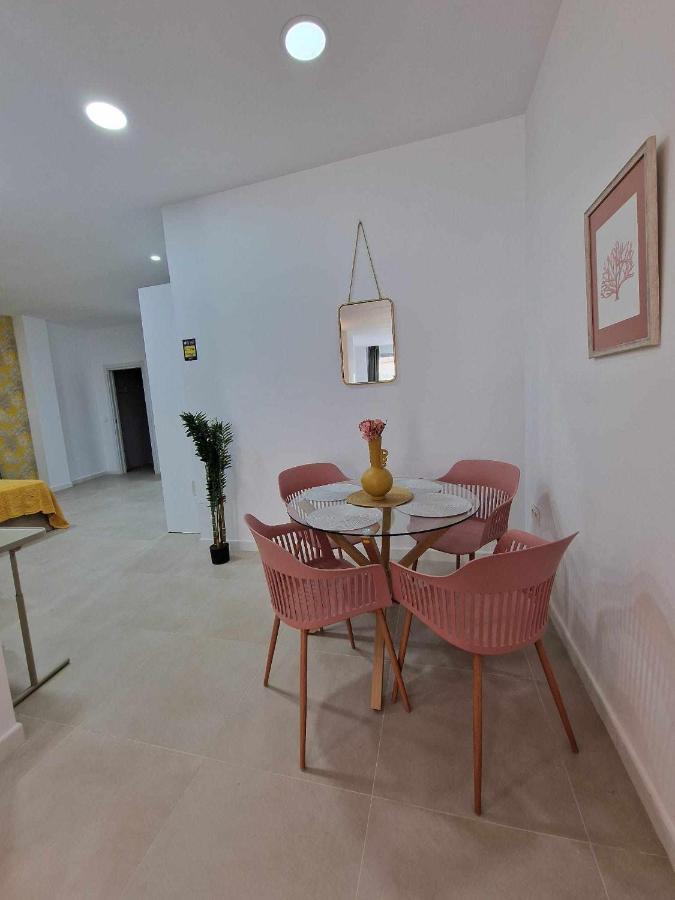 Moderno Apartamento 3 En Calle Marmoles Málaga Eksteriør billede