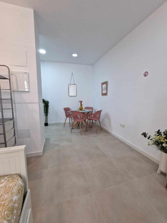 Moderno Apartamento 3 En Calle Marmoles Málaga Eksteriør billede